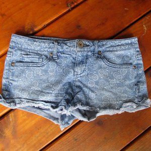 Aeropostale floral denim cutoff jean shorts sz 1/2